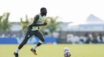 روديجر يحدد موعد عودته المتوقع للملاعب بعد الإصابة